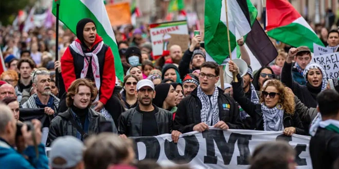 Thousands Demonstrate in Ireland's Capital in Support of Palestine ...